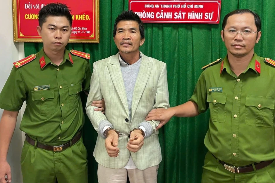 Doanh nhân Cao Văn Đạt lĩnh án tù chung thân Doanh nhân Cao Văn Đạt lĩnh án tù chung thân