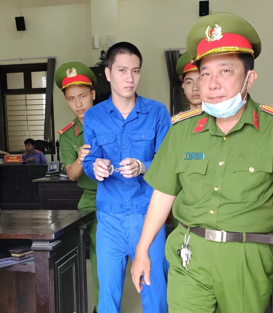 Đoạt mạng người đến đòi nợ mẹ Đoạt mạng người đến đòi nợ mẹ