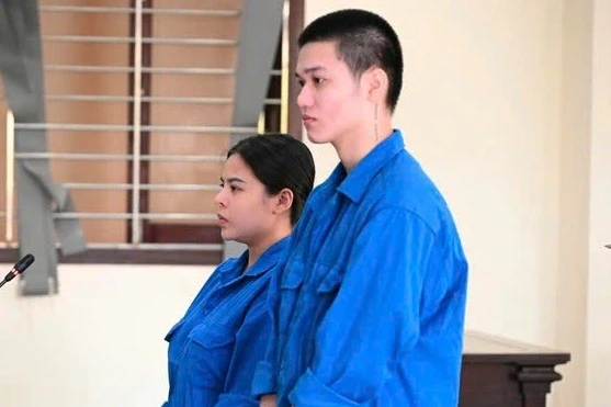 Đôi nam nữ lĩnh án vì vận chuyển 2kg ma túy từ Campuchia về nước