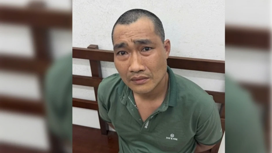 Đối tượng 4 tiền án với chiêu móc trộm tinh vi giữa Hà Nội Đối tượng 4 tiền án với chiêu móc trộm tinh vi giữa Hà Nội