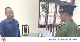 Đối tượng truy nã đặc biệt nguy hiểm ra đầu thú sau hơn 9 năm lẩn trốn