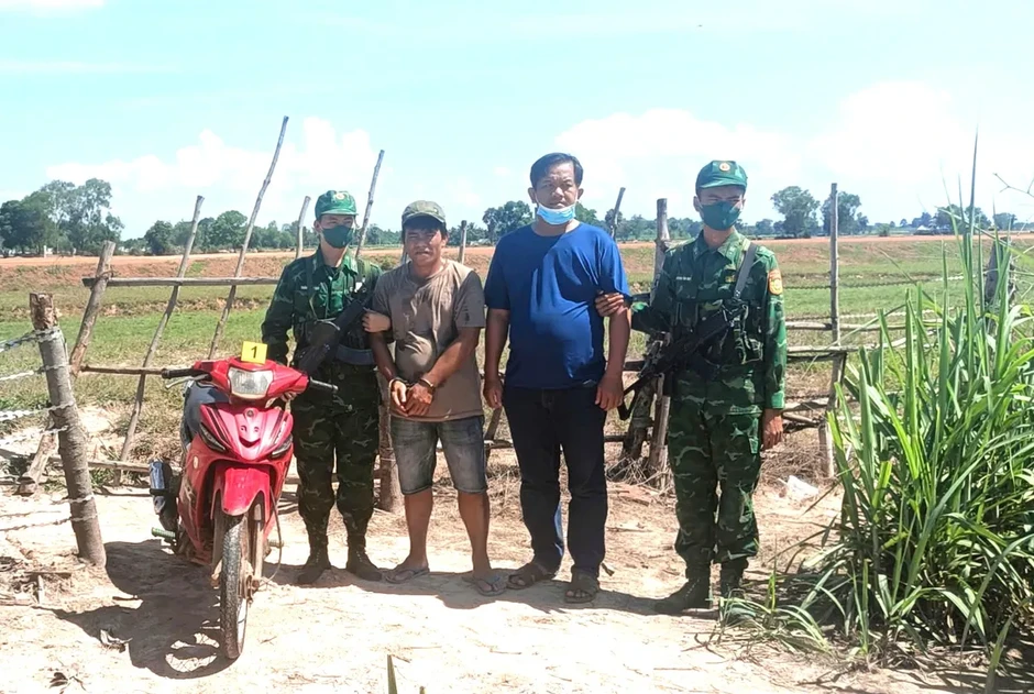 Đồn Biên phòng cửa khẩu Phước Tân khởi tố vụ án hình sự về hành vi đưa người nhập cảnh trái phép