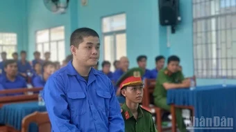 Đồng Tháp: Phạt tù bị cáo sử dụng trái phép chất ma túy nhiều lần