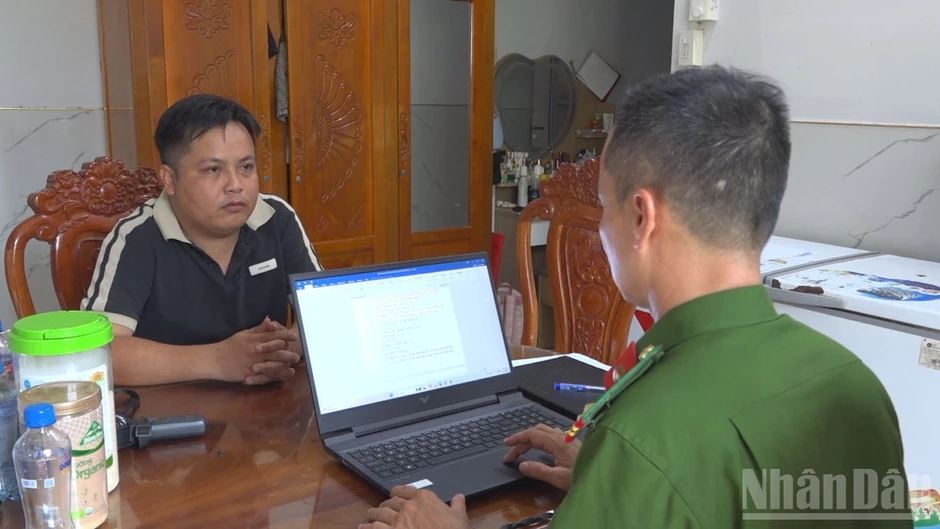 Đồng Tháp xử lý nghiêm hành vi sử dụng vũ khí, công cụ hỗ trợ trái phép