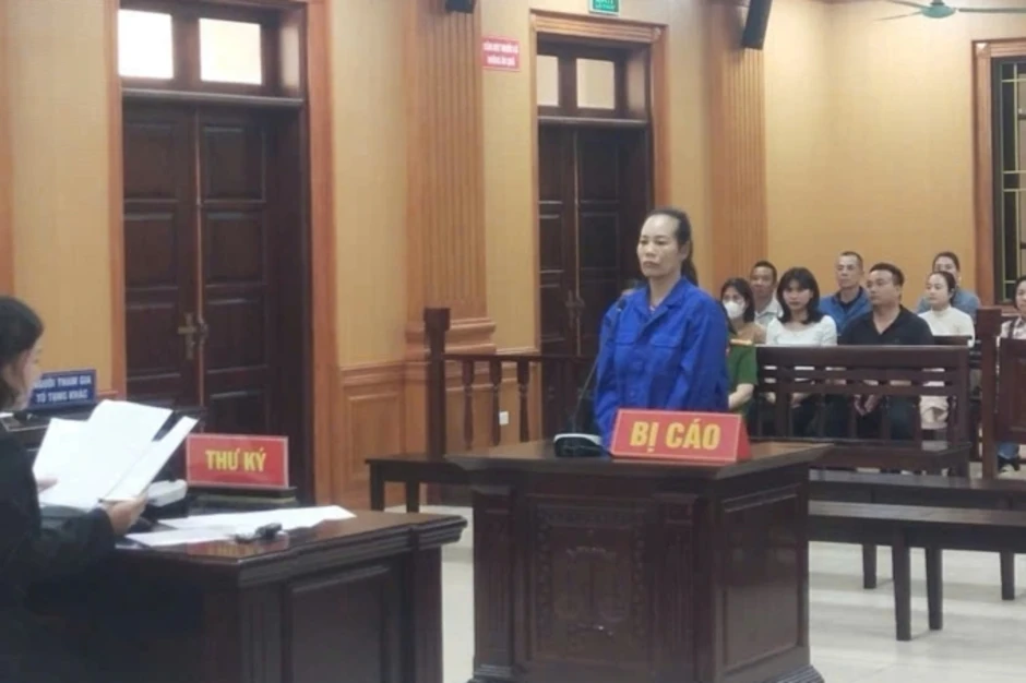 Đốt ôtô, máy xúc của hàng xóm vì mâu thuẫn lối đi Đốt ôtô, máy xúc của hàng xóm vì mâu thuẫn lối đi