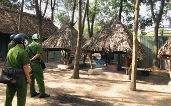 Dụ bé gái 12 tuổi vào quán cà phê chòi để xâm hại
