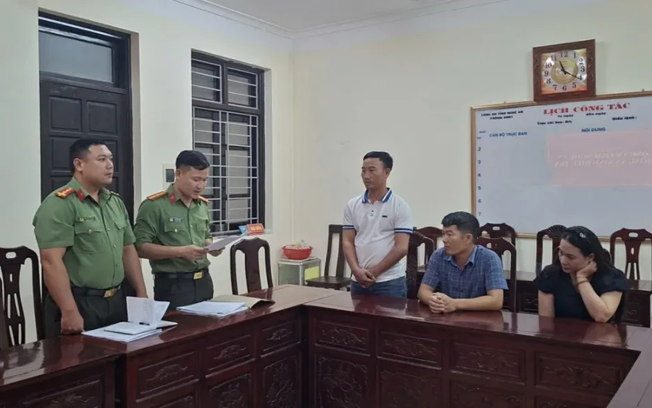 Dùng căn cước mua từ tiệm cầm đồ lập công ty “ma” xuất hóa đơn khống