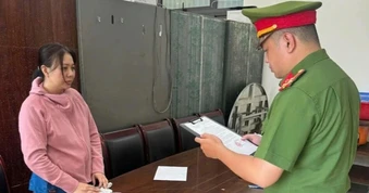 Dựng chuyện giàu có nhưng bị bệnh ung thư để lừa đảo