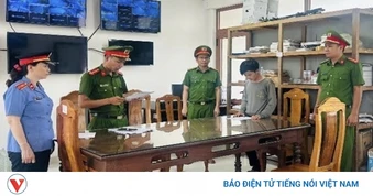Dùng clip riêng tư tống tình, rao bán hình ảnh nhạy cảm của bạn gái "nhí"