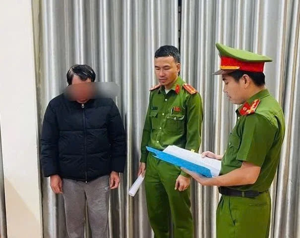 Dùng hàn the trong chế biến, chủ cơ sở giò chả ở Quảng Trị bị khởi tố Dùng hàn the trong chế biến, chủ cơ sở giò chả ở Quảng Trị bị khởi tố