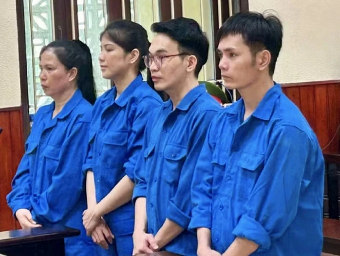 Dựng kịch bản vay “đáo hạn”, cựu nhân viên ngân hàng lừa 65,5 tỉ đồng Dựng kịch bản vay “đáo hạn”, cựu nhân viên ngân hàng lừa 65,5 tỉ đồng