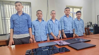 Dùng phần mềm kiểm soát số điện thoại, chiếm tiền trong tài khoản ngân hàng