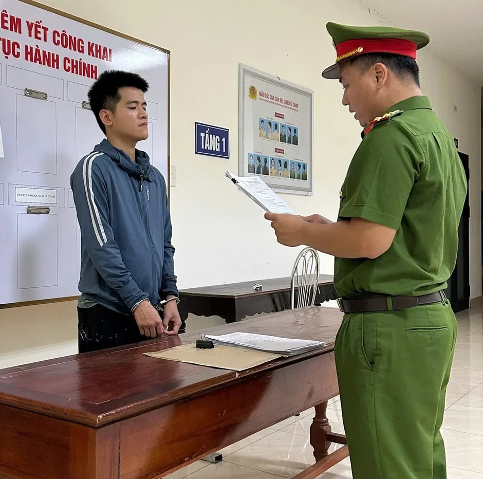 Dùng sổ đỏ giả rao bán đất, chiếm đoạt gần nửa tỷ đồng Dùng sổ đỏ giả rao bán đất, chiếm đoạt gần nửa tỷ đồng
