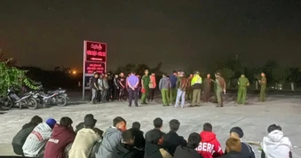 Đuổi đánh nhau trên quốc lộ, 22 thanh thiếu niên bị khởi tố