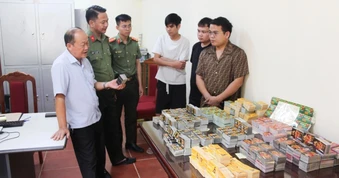 Đường dây livestream bán vé cào lừa đảo, chiếm đoạt hơn 600 triệu đồng