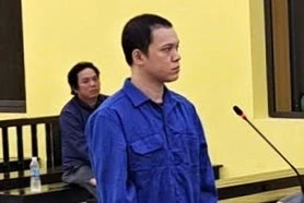 Em đâm anh trai tử vong sau lời khiêu khích "mày ngon quậy tao coi" Em đâm anh trai tử vong sau lời khiêu khích "mày ngon quậy tao coi"
