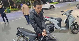 Gã công nhân có 4 tiền án trộm cắp, bẻ khóa xe máy trước siêu thị ở TPHCM