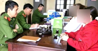 Giả bắt cóc trẻ em để ép gia đình nạn nhân chuyển tiền