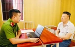 Giả danh lãnh đạo để 