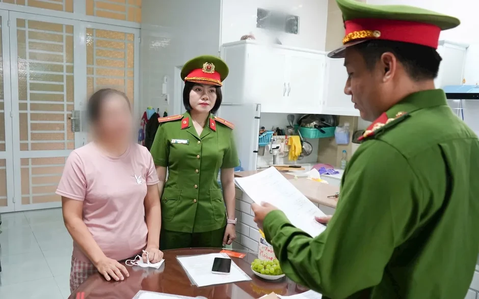Giả danh nhân viên công ty tài chính lừa đảo doanh nghiệp Giả danh nhân viên công ty tài chính lừa đảo doanh nghiệp