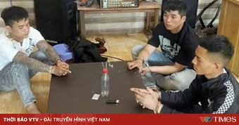 Gia Lai: Bắt nhóm dùng ma túy đá, thu giữ nhiều tang vật nghi súng đạn