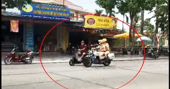 Gia Lai kiểm điểm 2 CSGT trong vụ rượt đuổi người đi xe đạp điện