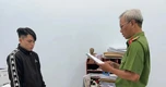 Giải quyết mâu thuẫn giùm bạn, thiếu niên 15 tuổi bị khởi tố tội giết người