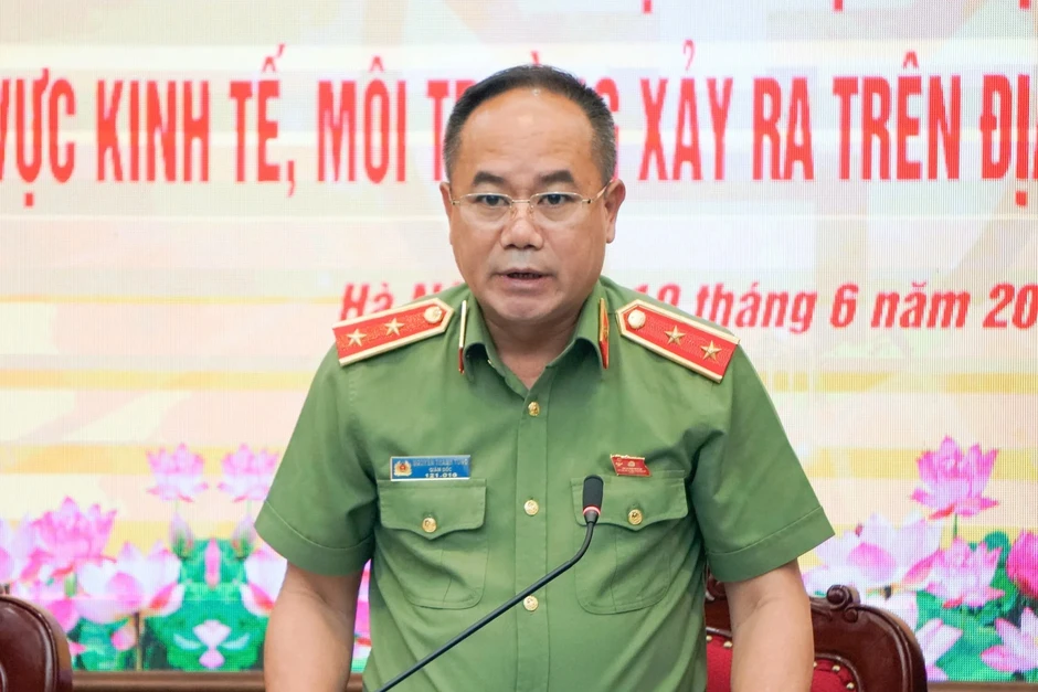 Giám đốc Công an Hà Nội kêu gọi người mua hợp đồng kỳ nghỉ ra trình báo Giám đốc Công an Hà Nội kêu gọi người mua hợp đồng kỳ nghỉ ra trình báo