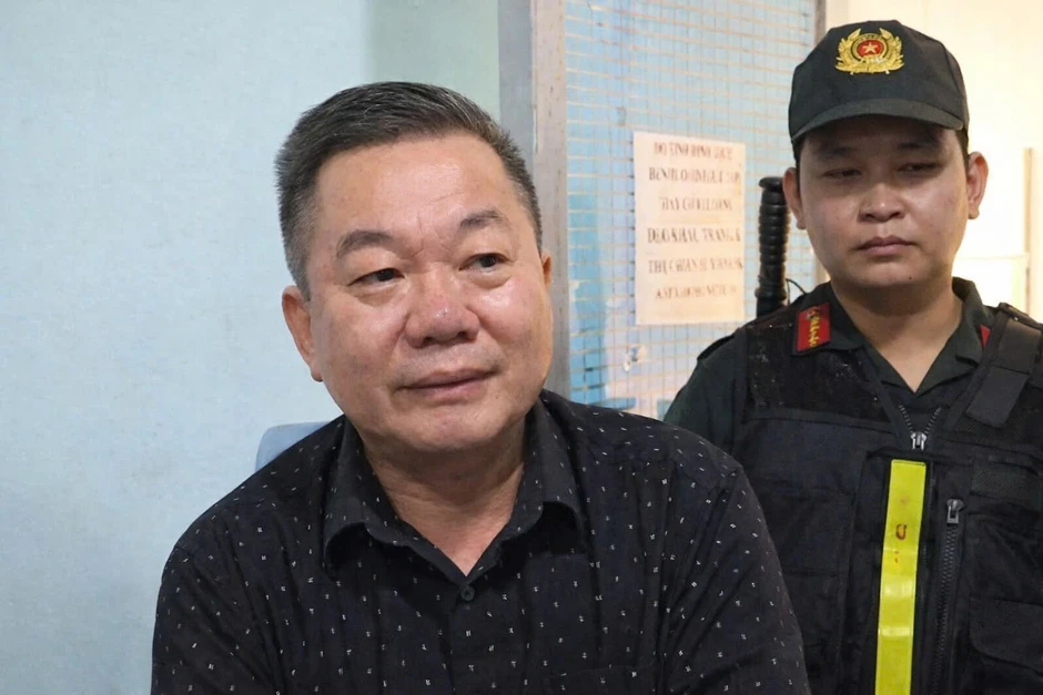 Giám đốc trung tâm ở TPHCM chi tiền để né truy thu hơn 40 tỷ đồng Giám đốc trung tâm ở TPHCM chi tiền để né truy thu hơn 40 tỷ đồng