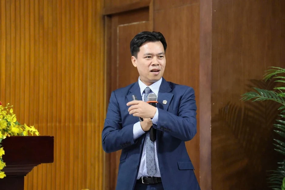 GS-TS Đỗ Văn Đại: "Tôi là một nhà nghiên cứu khoa học" GS-TS Đỗ Văn Đại: "Tôi là một nhà nghiên cứu khoa học"