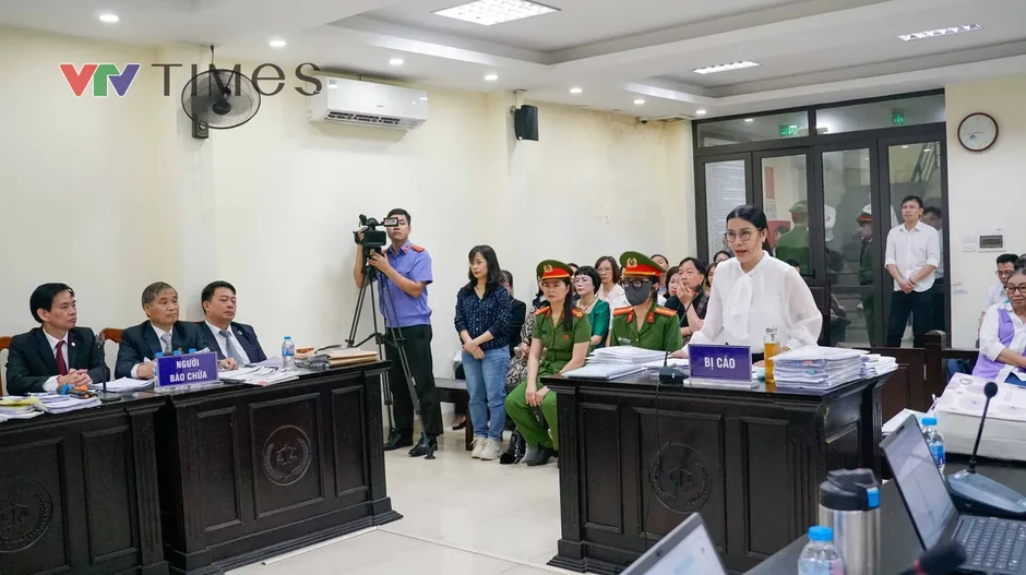 Hà Nội: Cựu hiệu trưởng Trường THCS Ba Đình hầu tòa vì thu tiền dạy thêm vượt quy định