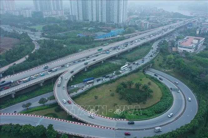 Hà Nội: Phân luồng, điều tiết giao thông tại các cửa ngõ trọng điểm Hà Nội: Phân luồng, điều tiết giao thông tại các cửa ngõ trọng điểm