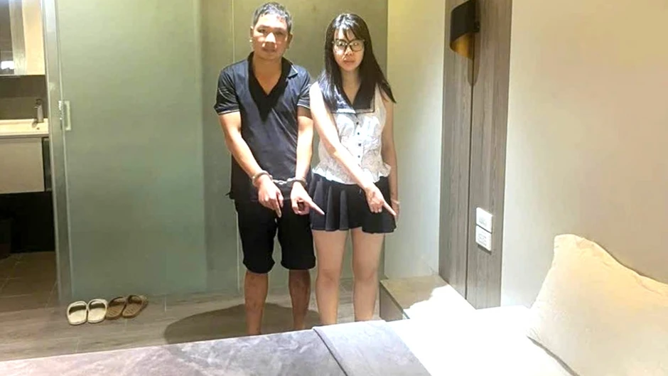 Hà Nội triệt phá loạt vụ ma túy, bắt 11 đối tượng Hà Nội triệt phá loạt vụ ma túy, bắt 11 đối tượng