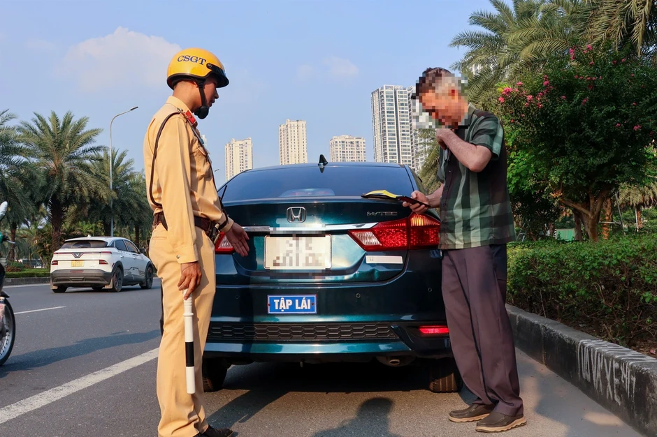 Hà Nội xử lý nghiêm xe tập lái vi phạm giao thông Hà Nội xử lý nghiêm xe tập lái vi phạm giao thông