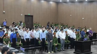 Hai cựu lãnh đạo tỉnh Vĩnh Phúc (cũ) hoàn thành nghĩa vụ thi hành án dân sự