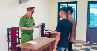 Hai nam sinh bị khởi tố sau vụ tai nạn chết người