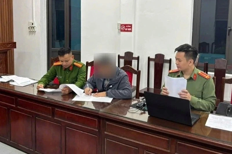 Hai người bị phạt vì bình luận xuyên tạc, xúc phạm lãnh đạo Hải Phòng