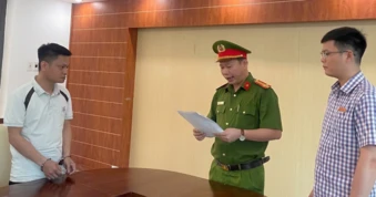 Hải Phòng: Bắt tạm giam nguyên cán bộ Ban giải phóng mặt bằng