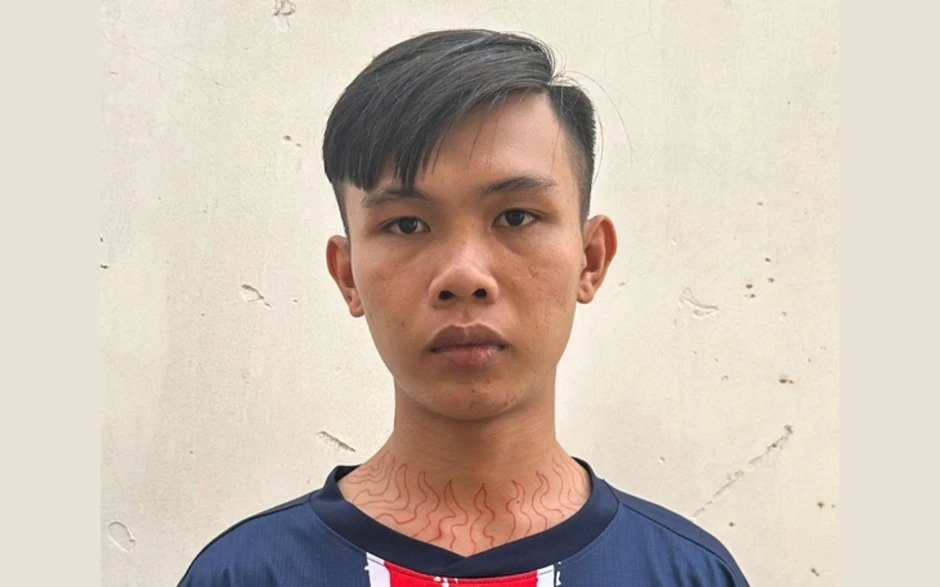 Hai tên cướp giật điện thoại, chạy được 1km thì bị tóm gọn vì xe hư Hai tên cướp giật điện thoại, chạy được 1km thì bị tóm gọn vì xe hư
