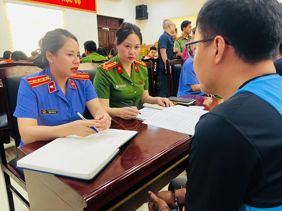 Hàng trăm bị can làm việc với cơ quan công an vụ lừa đảo hợp đồng kỳ nghỉ