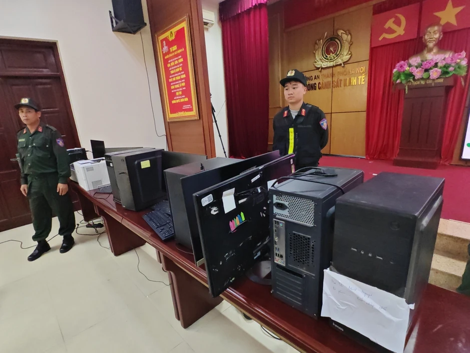 Hàng trăm bị can làm việc với cơ quan công an vụ lừa đảo hợp đồng kỳ nghỉ