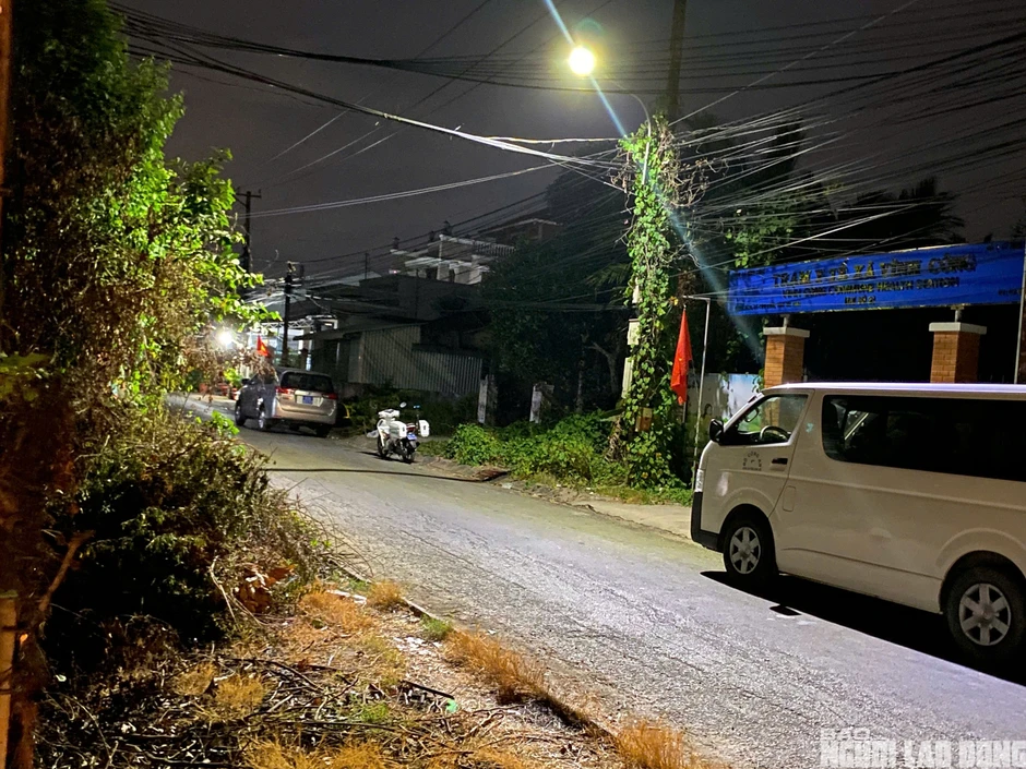 Hàng xóm tiết lộ tính cách người đàn ông gây ra thảm án ở Tây Ninh Hàng xóm tiết lộ tính cách người đàn ông gây ra thảm án ở Tây Ninh