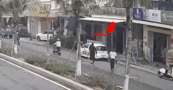 Hé lộ chủ xe ô tô nhóm người nước ngoài dùng để tẩu thoát sau khi trộm vàng ở Đắk Lắk