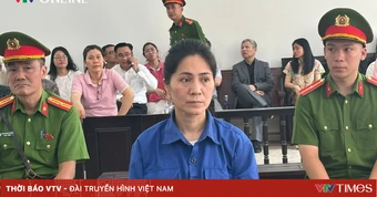 Hoãn phiên xét xử Giám đốc show “Về đây bốn cánh chim trời” đến ngày 27/8
