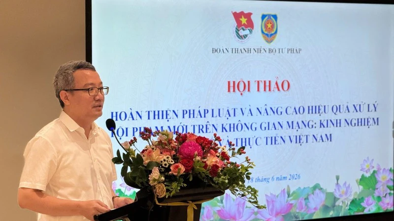 Hoàn thiện pháp luật, nâng cao hiệu quả xử lý tội phạm mới trên không gian mạng Hoàn thiện pháp luật, nâng cao hiệu quả xử lý tội phạm mới trên không gian mạng