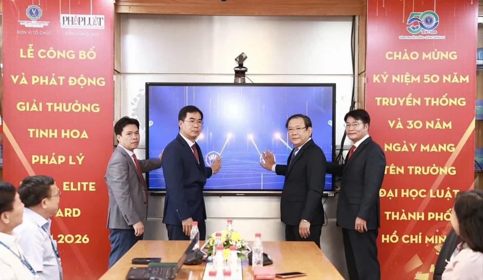 Hội đồng xét chọn Giải thưởng "Tinh Hoa Pháp Lý - Legal Elite Award" 2026 gồm những ai? Hội đồng xét chọn Giải thưởng "Tinh Hoa Pháp Lý - Legal Elite Award" 2026 gồm những ai?