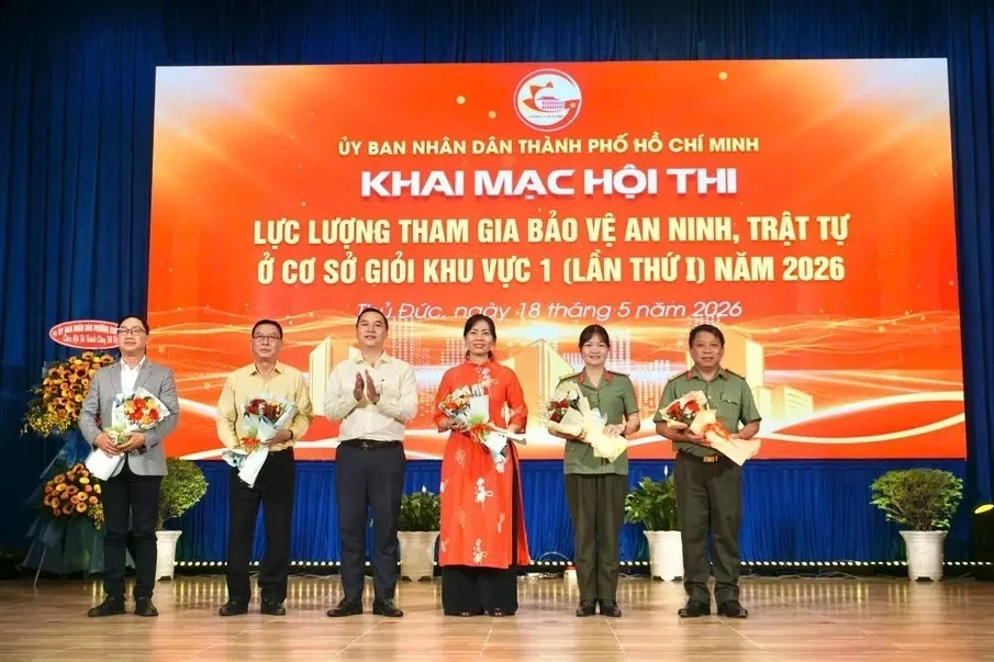 Hội thi bảo vệ ANTT ở cơ sở: Từ sân chơi nghiệp vụ đến sinh hoạt chính trị Hội thi bảo vệ ANTT ở cơ sở: Từ sân chơi nghiệp vụ đến sinh hoạt chính trị