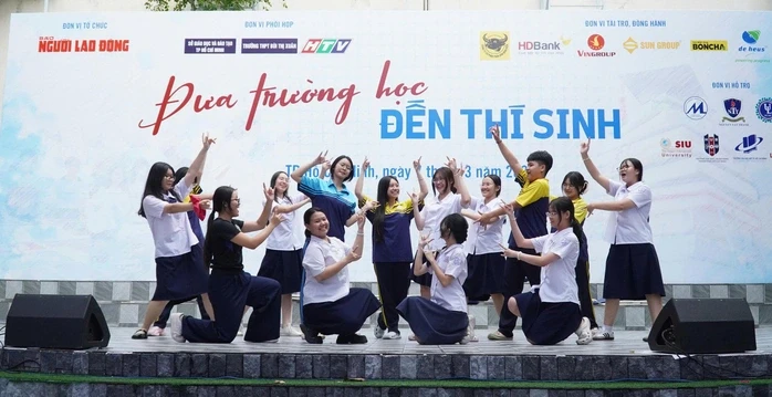 Hôm nay, khai mạc "Đưa trường học đến thí sinh" tại TP HCM Hôm nay, khai mạc "Đưa trường học đến thí sinh" tại TP HCM