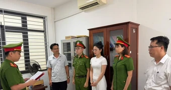 Hot girl 9X lừa tiền hùn vốn của nhiều người quen