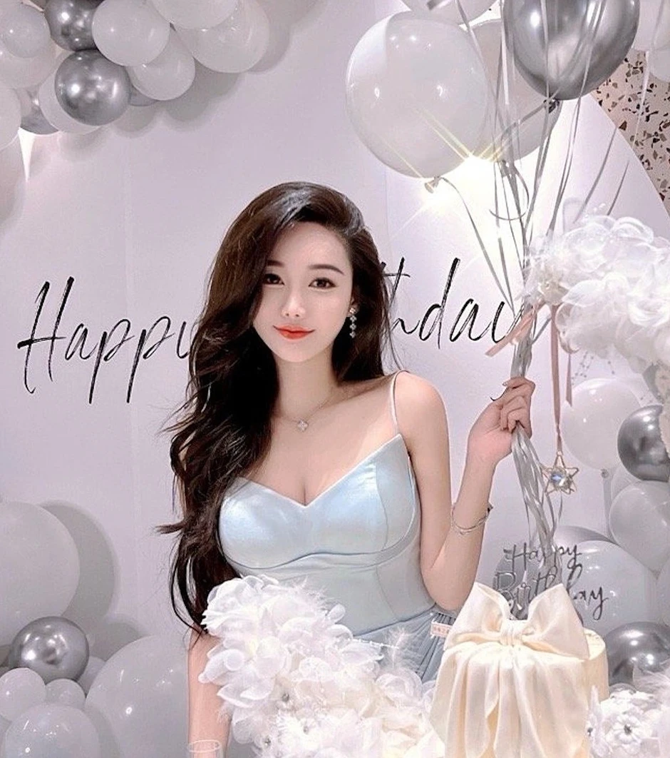 Hot girl bị bạn lừa ra nước ngoài, rơi vào tay nhóm bắt cóc tống tiền Hot girl bị bạn lừa ra nước ngoài, rơi vào tay nhóm bắt cóc tống tiền